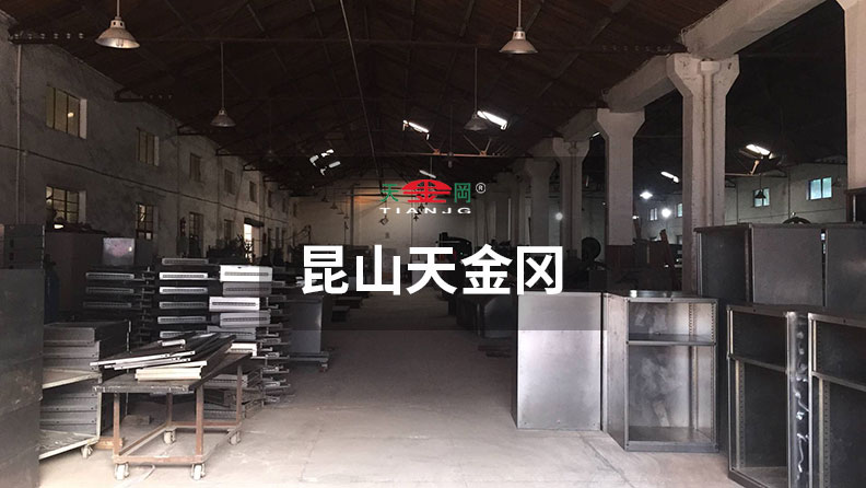 為何工具柜廠家天金岡選擇冷軋鋼板制作柜子？