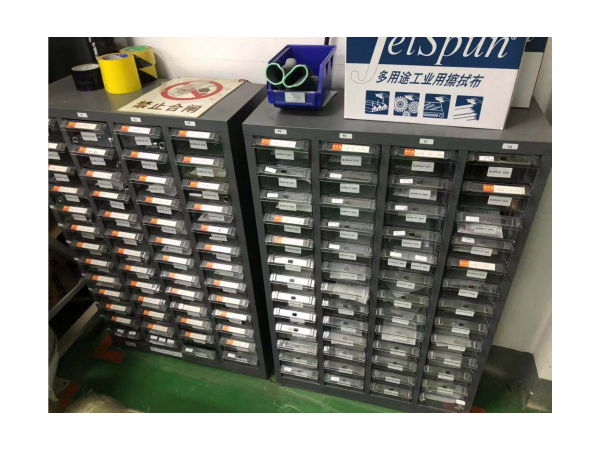 汽修五金工具小螺絲如何儲存，重慶工具柜制造廠家跟你說【天金岡】