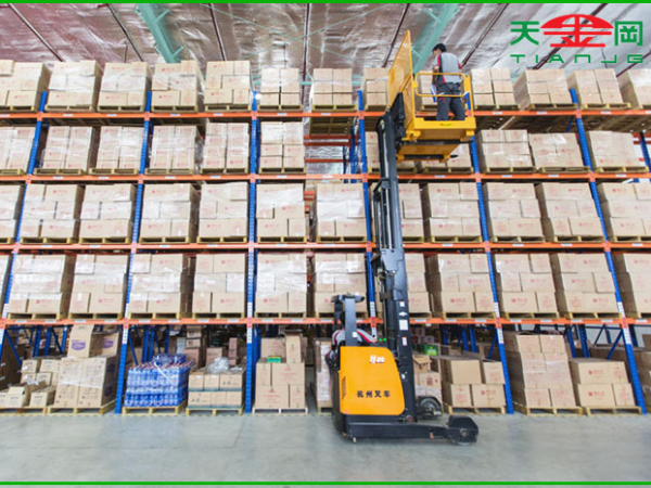 昆山天金岡貨架廠家為您介紹獲得倉庫貨架設(shè)計方案必不可少的幾個步驟