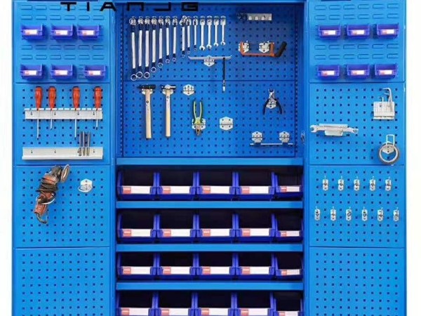 工具柜廠家天金岡砥礪奮進，獲中國招投標企業(yè)信用AAA級證書！