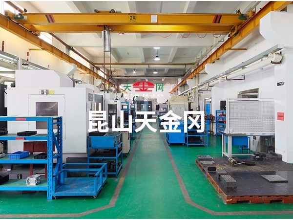 當車間工具柜遇到模具廠，會擦出怎樣的火花？