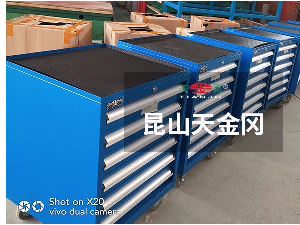 判斷鉗工工具柜廠家實力的3點，都知道嗎?