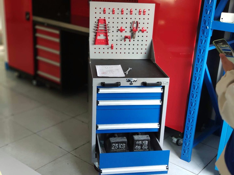 掛板工具柜
